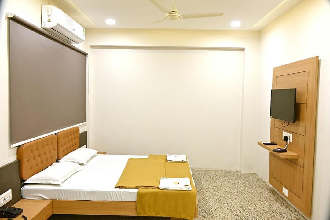 Prince Residency Club House Jāmnagar Εξωτερικό φωτογραφία